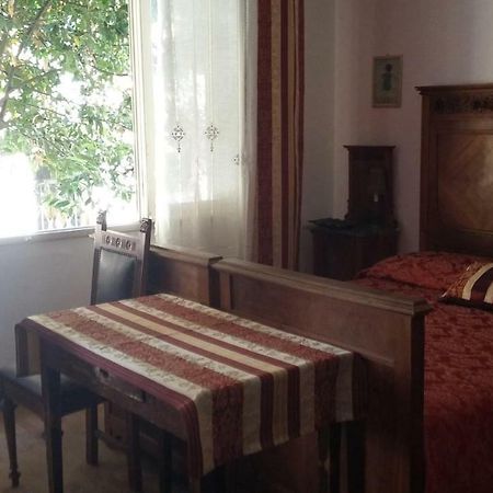 Scaletta D'Oro Bed and Breakfast Bologna Exteriör bild